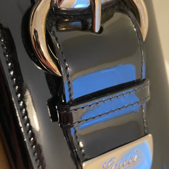 GUCCI Patent Leather Black Romy Clutch Wallet, mint with FREE silver waist belt! - Picture 6 of 13